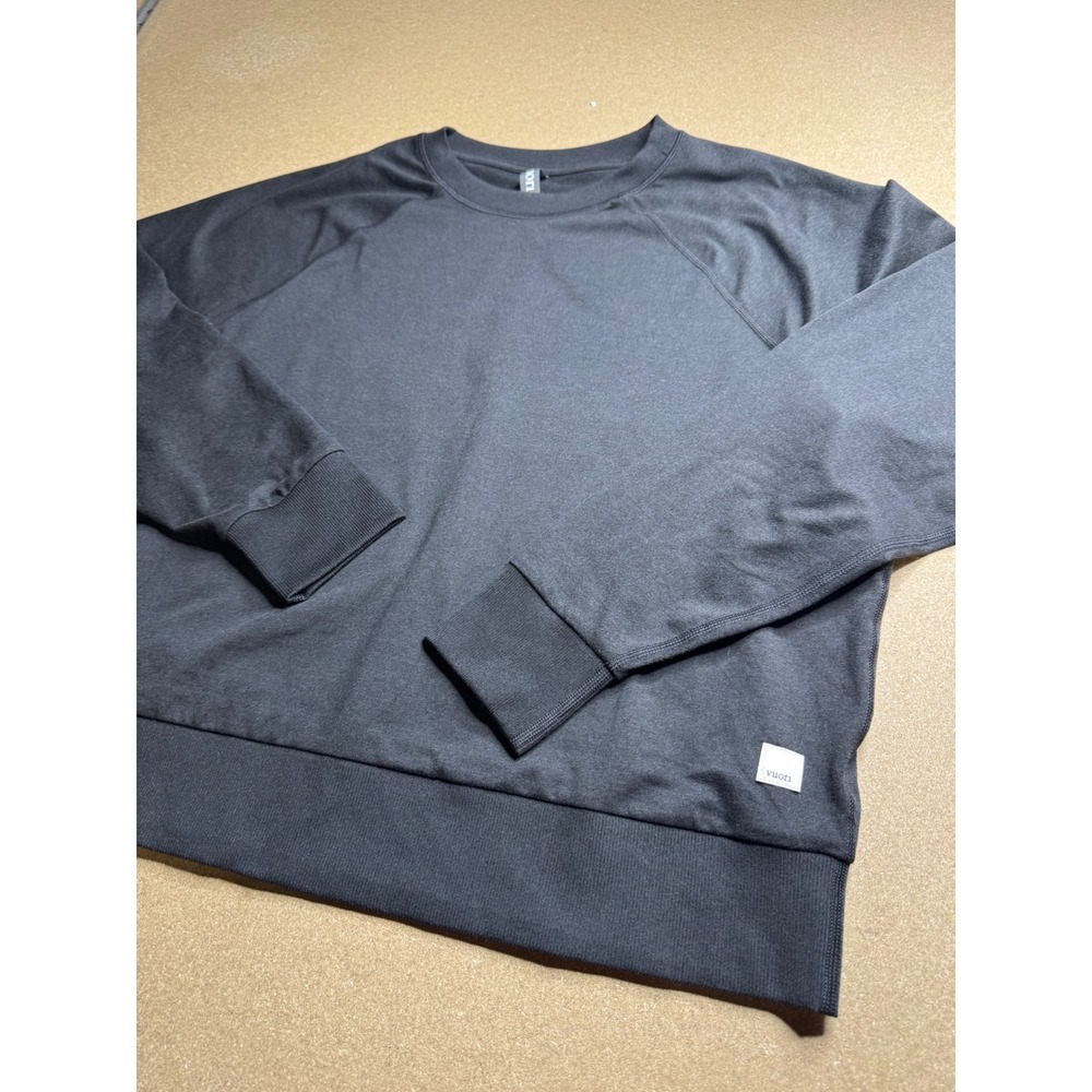 Vuori Halo Crewneck Sweatshirt Charcoal Grey DreamKnit Pullover VW241 Womens S